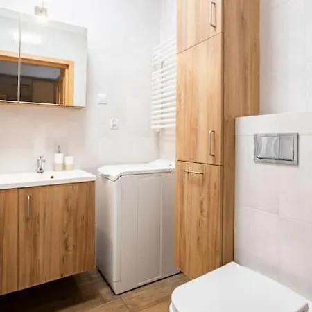 Przytulne M2 W Apartamentowcu Krakkó